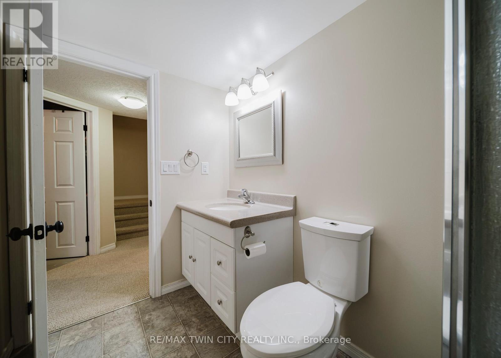 34 Captain Mccallum Drive, Wilmot, Ontario  N3A 0B7 - Photo 32 - X12794146