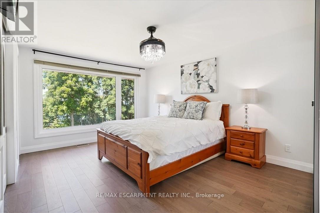 93 Westgate Park Drive, St. Catharines, Ontario  L2N 5X1 - Photo 19 - X12794166