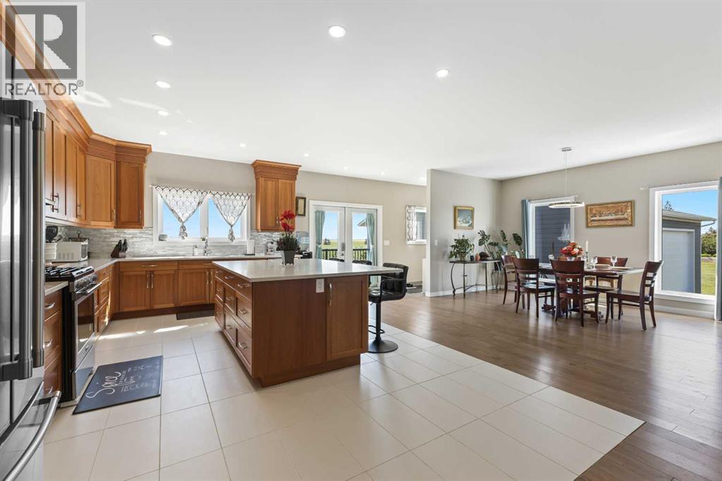 243077 Range Road 255, Rural Wheatland County, Alberta  T1P 0H9 - Photo 21 - A2280277