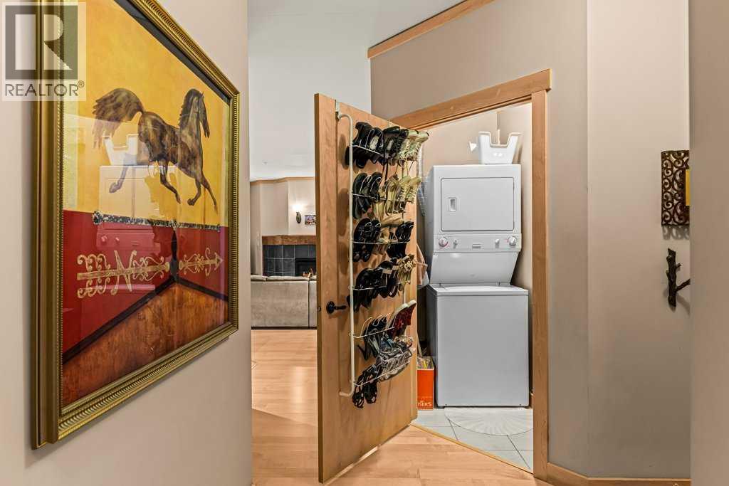 204, 1040 Railway Avenue, Canmore, Alberta  T1W 1P4 - Photo 5 - A2280740