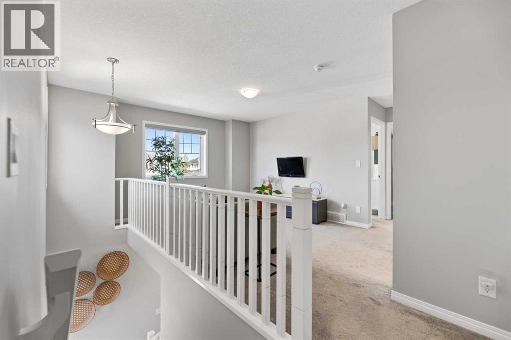 19 Yorkville Gate Sw, Calgary, Alberta  T2X 4K2 - Photo 19 - A2285434