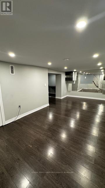 2384 Gerrard Street E, Toronto, Ontario  M3E 2E1 - Photo 18 - E12784806