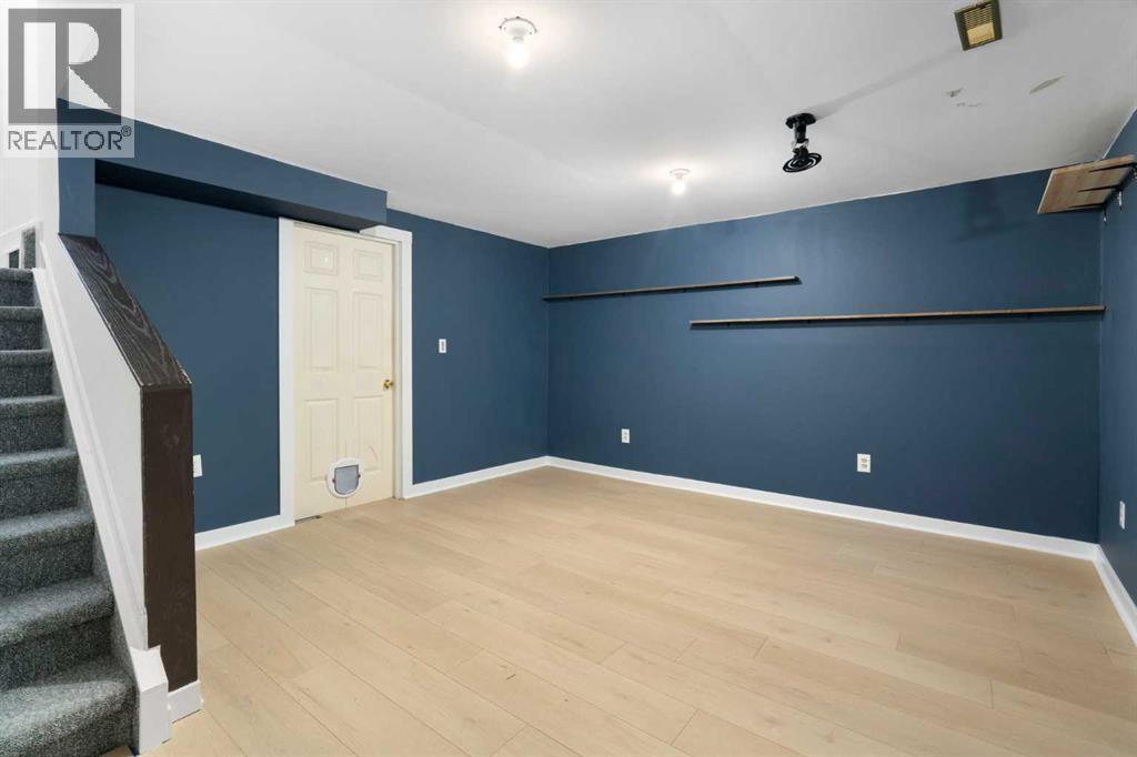 25 Mckernan Road Se, Calgary, Alberta  T2Z 1S7 - Photo 25 - A2286879