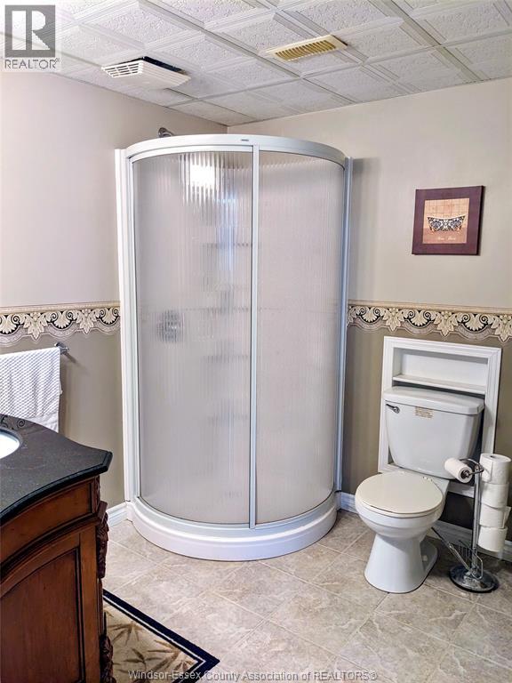 4222 Stagecoach, Windsor, Ontario  N9G 2W8 - Photo 17 - 26003370