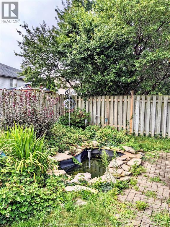 4222 Stagecoach, Windsor, Ontario  N9G 2W8 - Photo 22 - 26003370