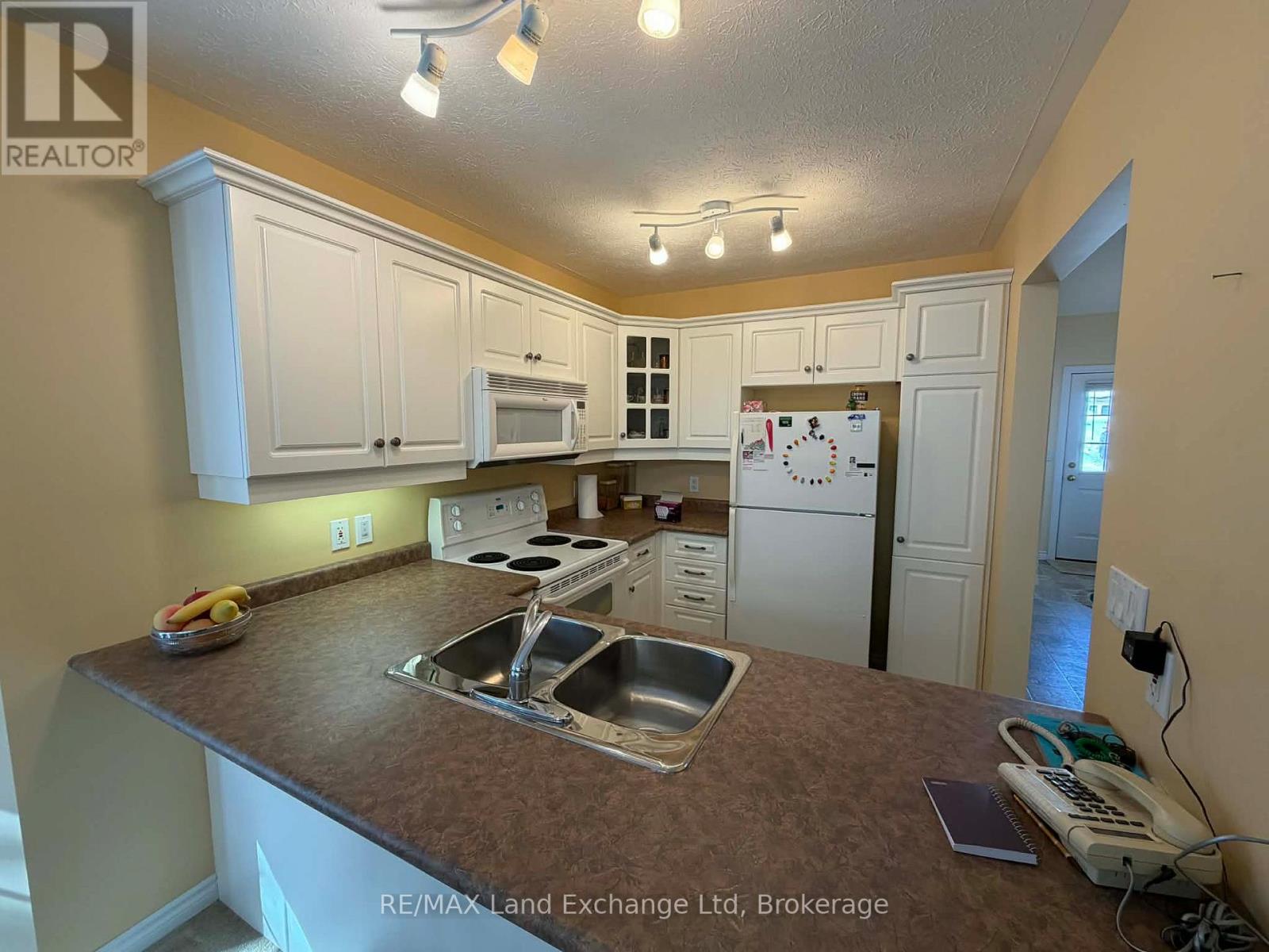 19 - 855 Princes Street N, Kincardine, Ontario  N2Z 1Z2 - Photo 7 - X12794254