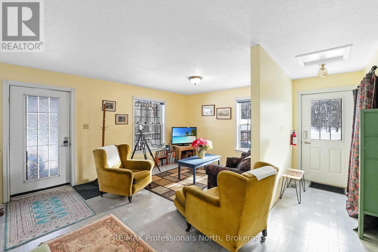 17502 118 Highway, Highlands East, Ontario  K0L 2V0 - Photo 34 - X12794272