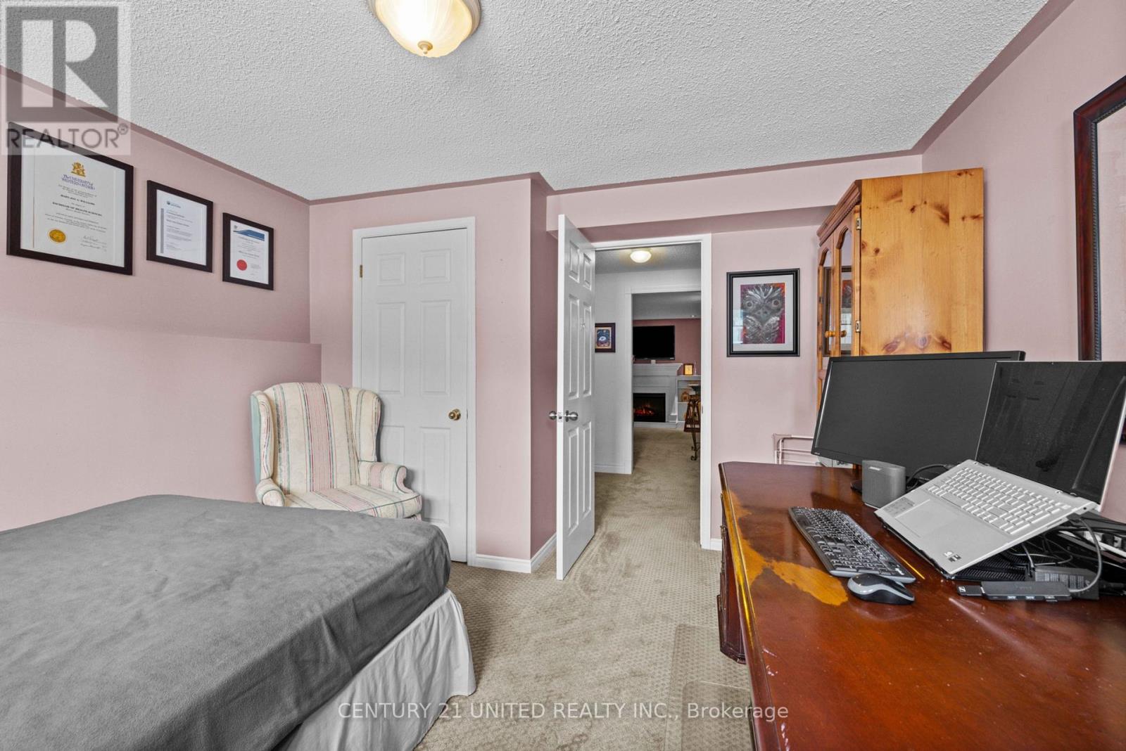 640 Brealey Drive, Peterborough (Otonabee Ward 1), Ontario  K9K 2M7 - Photo 31 - X12794258