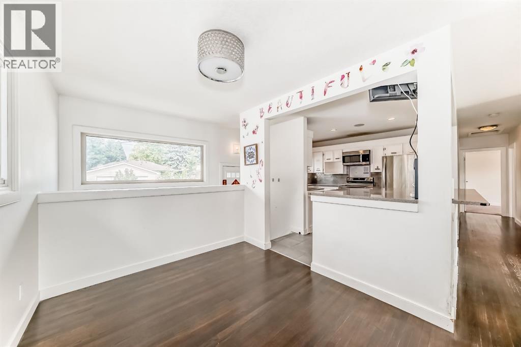 4139 Bowlen Street Nw, Calgary, Alberta  T2L 1P8 - Photo 8 - A2258402