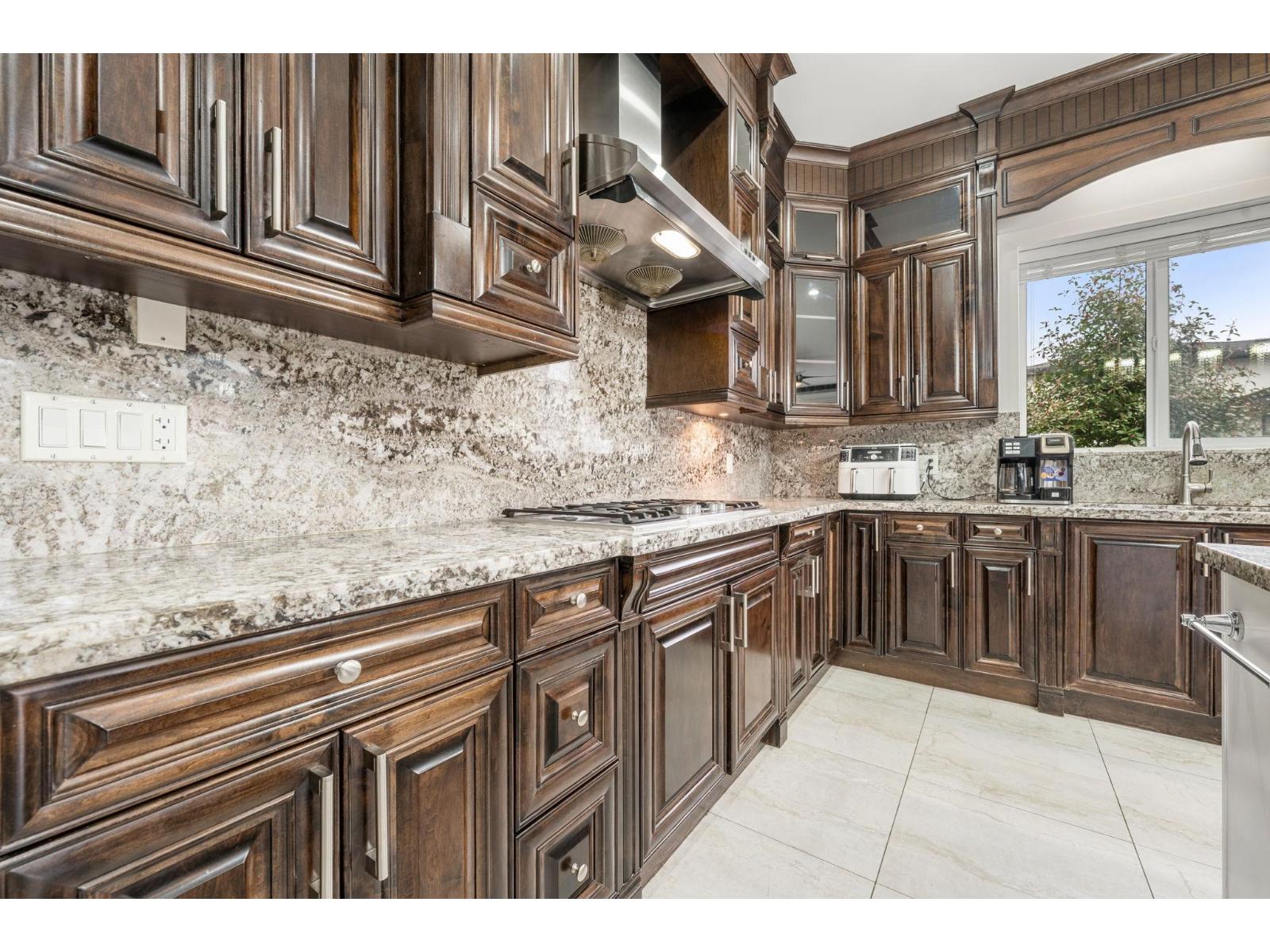 11046 80 Avenue, Delta, British Columbia  V4C 1W5 - Photo 14 - R3089577