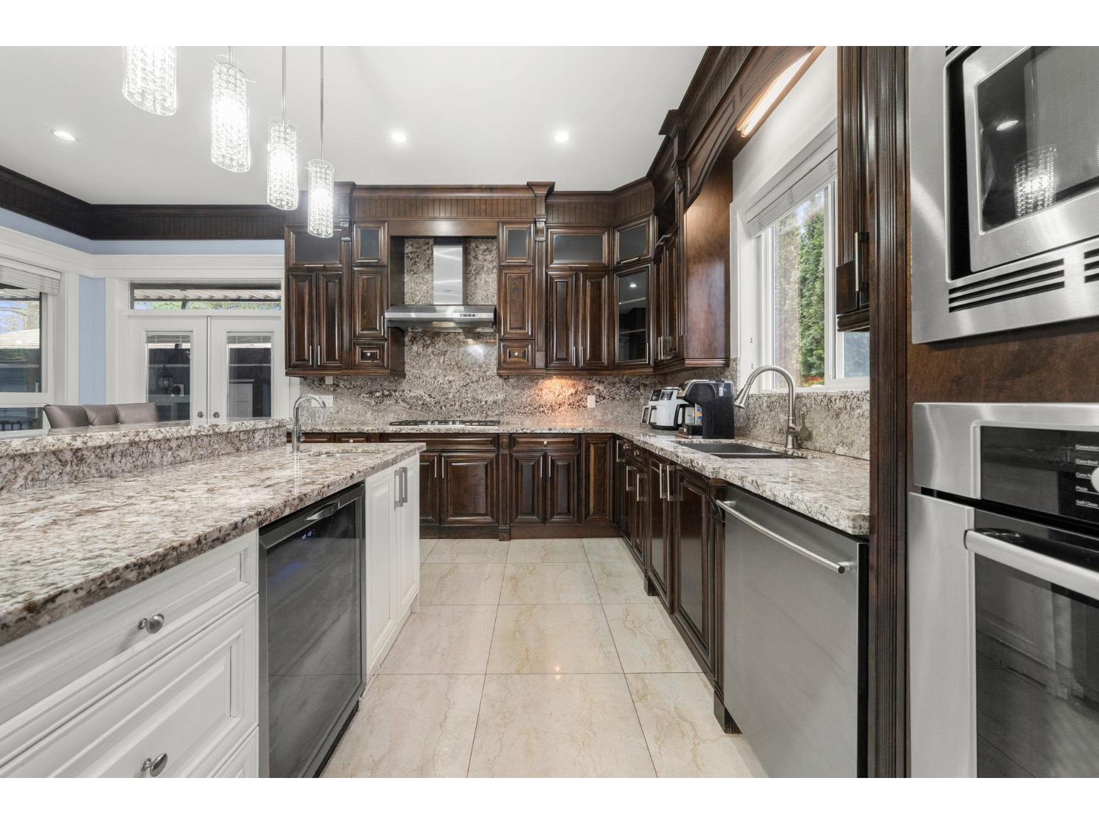 11046 80 Avenue, Delta, British Columbia  V4C 1W5 - Photo 12 - R3089577