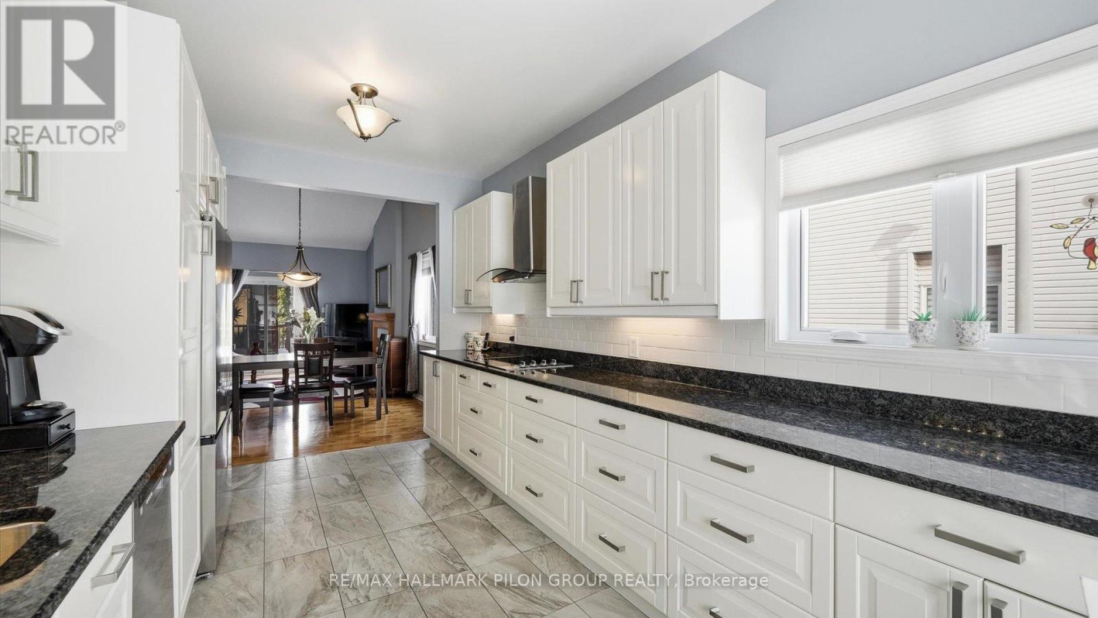 303 Rustic Hills Crescent, Ottawa, Ontario  K4A 5A5 - Photo 7 - X12794264