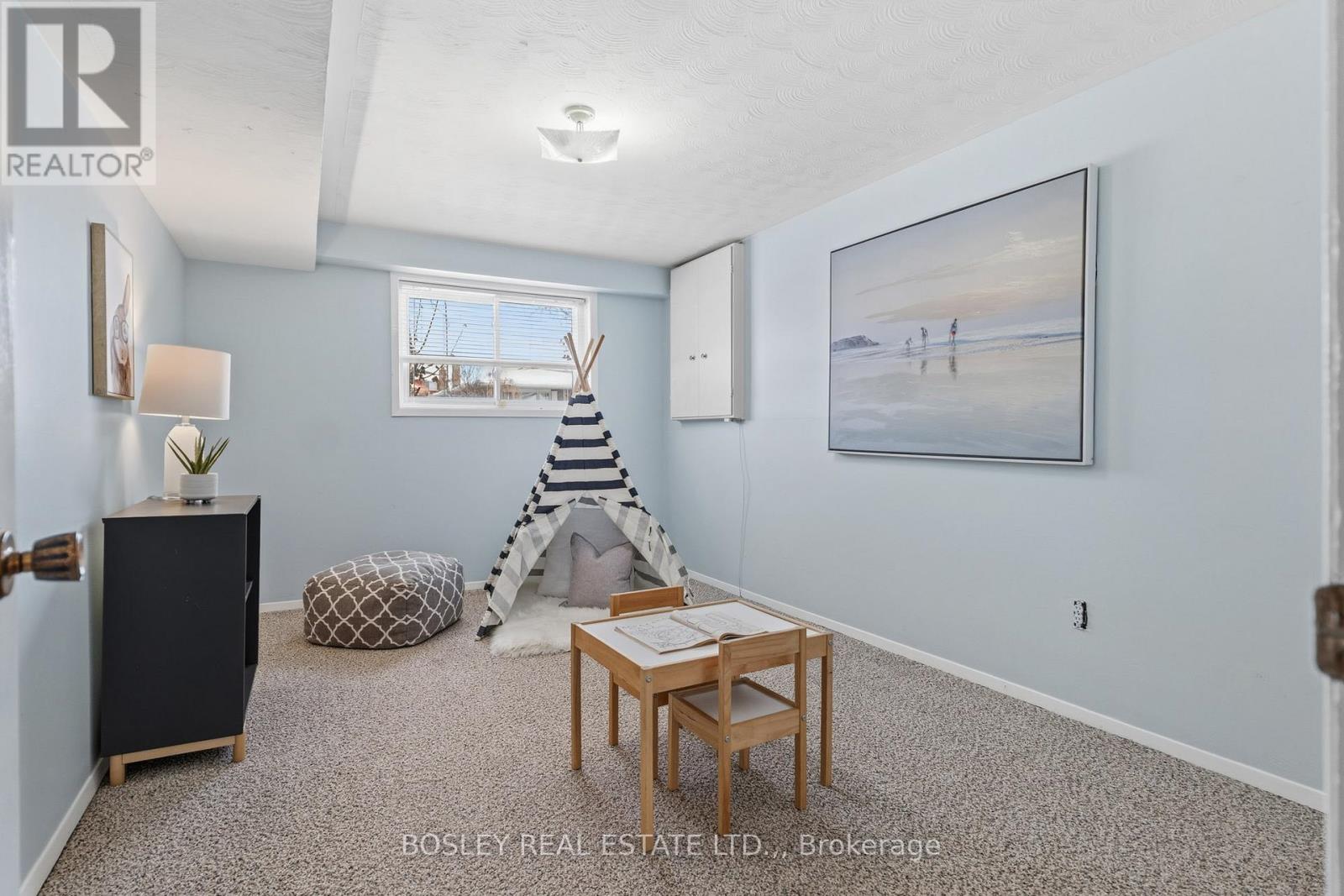 17 Adel Drive, St. Catharines, Ontario  L2M 6N3 - Photo 21 - X12794208