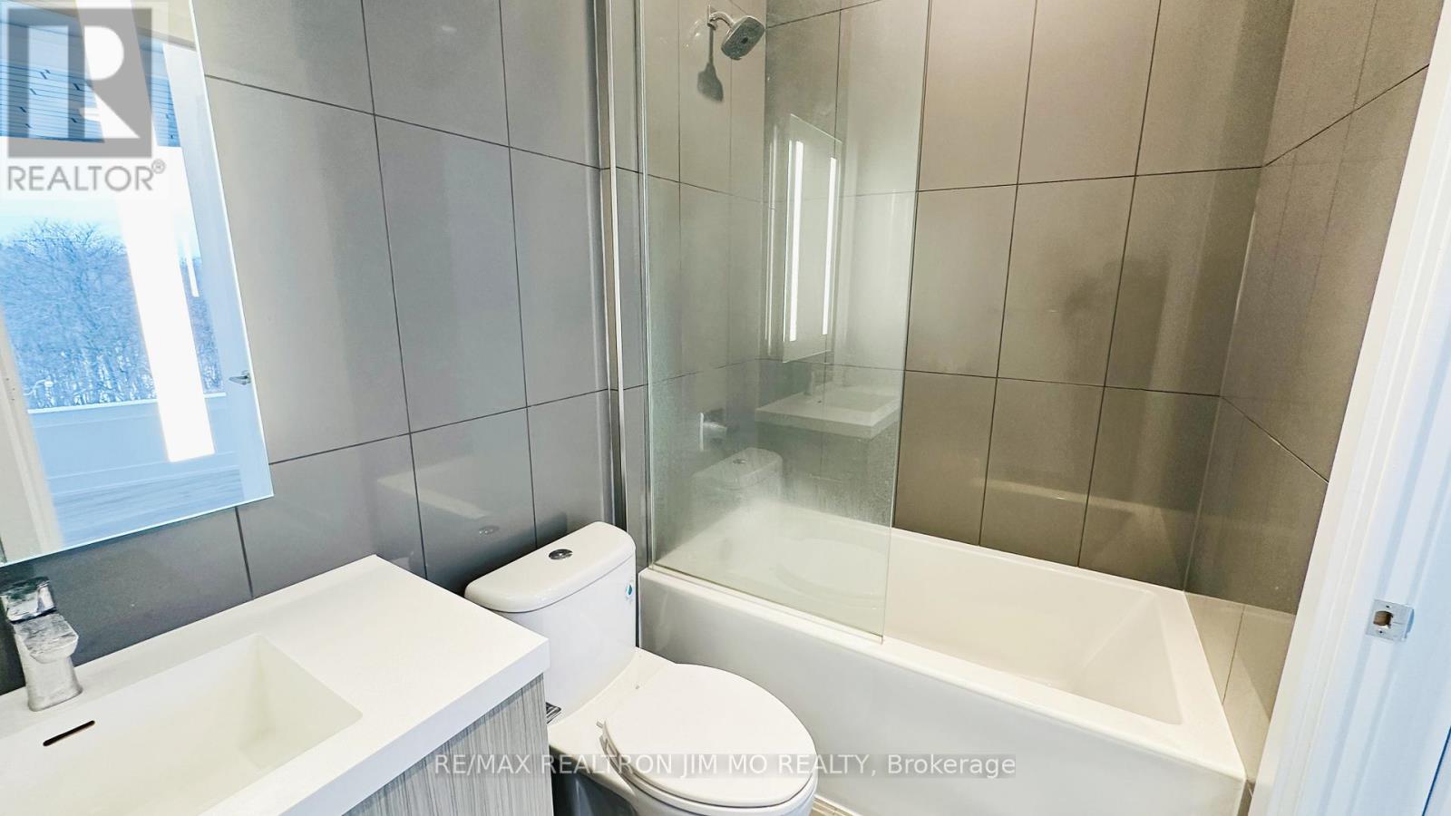 417 - 585 Bloor Street E, Toronto, Ontario  M4W 0B3 - Photo 17 - C12781842