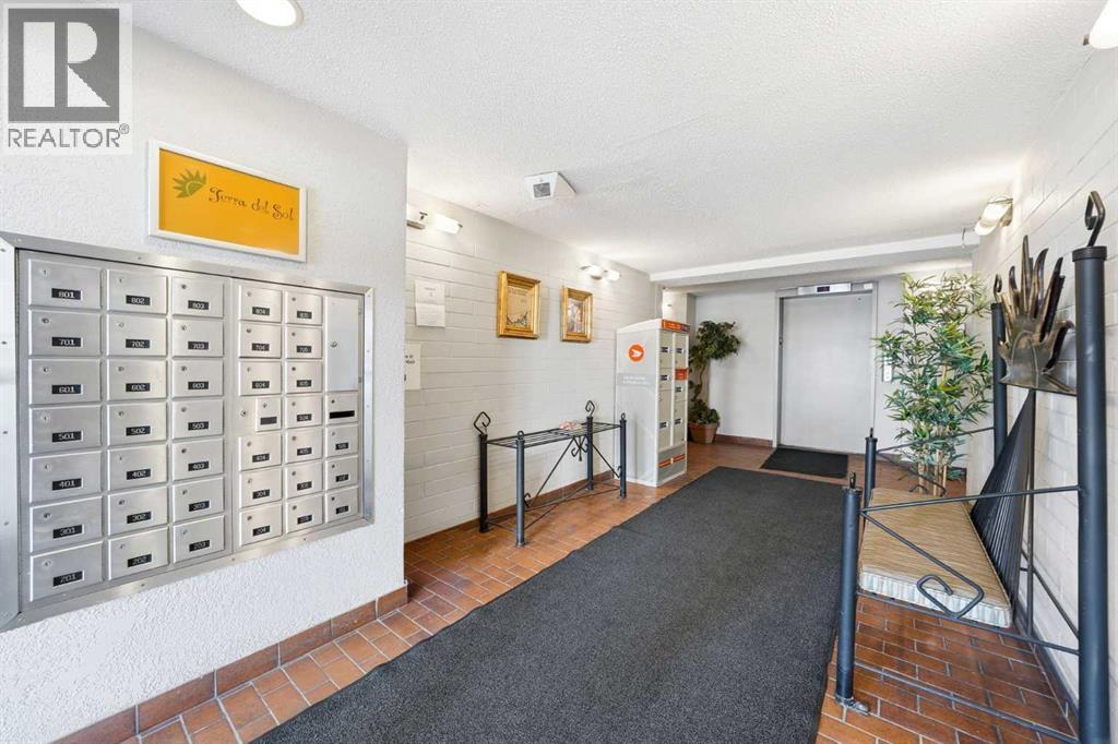 702, 1414 12 Street Sw, Calgary, Alberta  T3C 3T2 - Photo 4 - A2284613