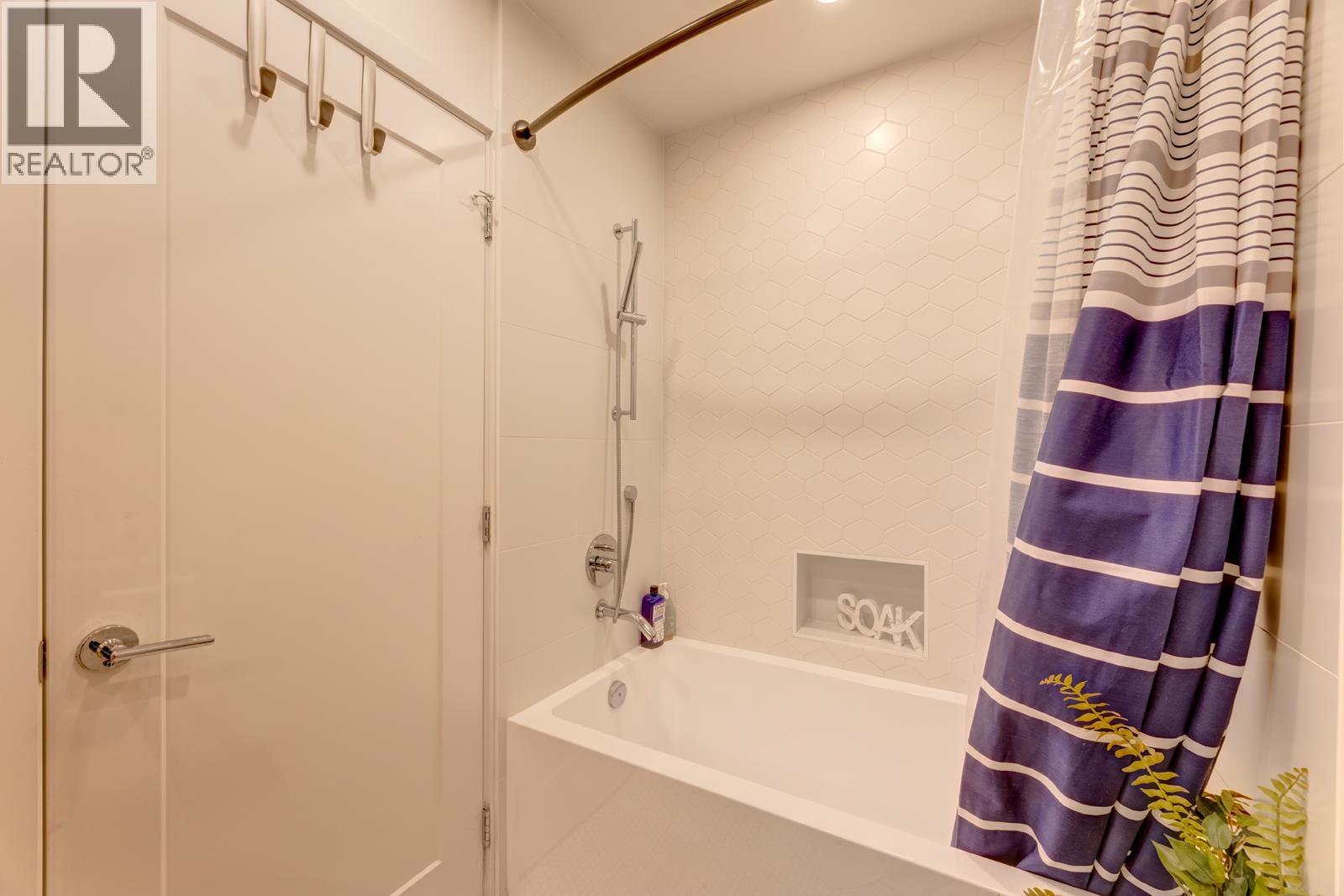 518 55 Klahanie Drive, Port Moody, British Columbia  V3H 0M9 - Photo 19 - R3090282