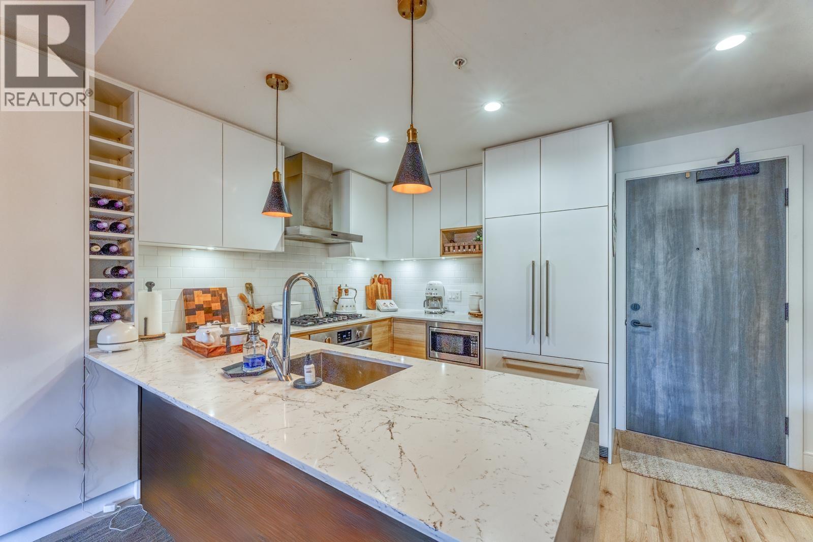 518 55 Klahanie Drive, Port Moody, British Columbia  V3H 0M9 - Photo 6 - R3090282