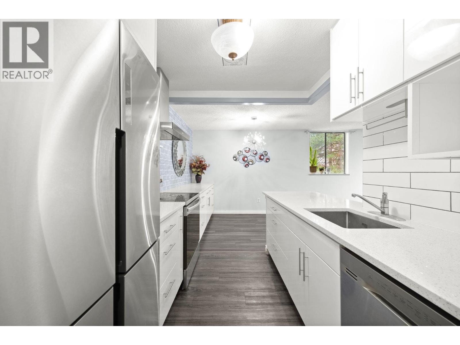 301 620 Seventh Avenue, New Westminster, British Columbia  V3M 5T6 - Photo 6 - R3090302