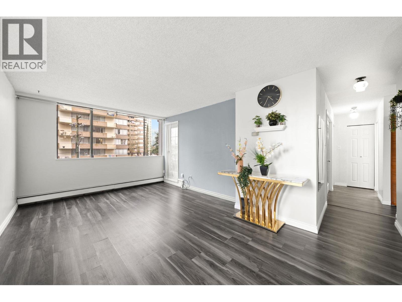 301 620 Seventh Avenue, New Westminster, British Columbia  V3M 5T6 - Photo 7 - R3090302