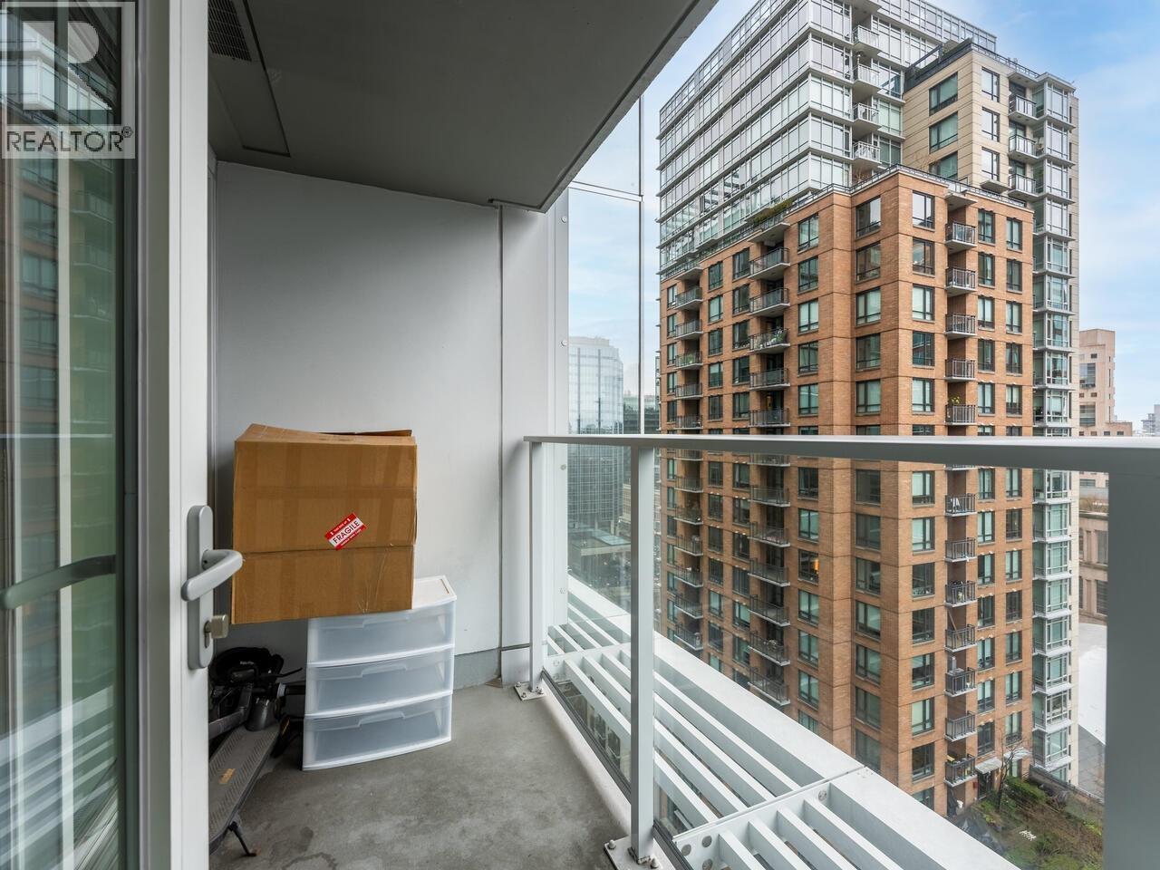 2011 777 Richards Street, Vancouver, British Columbia  V6B 0M6 - Photo 17 - R3090313