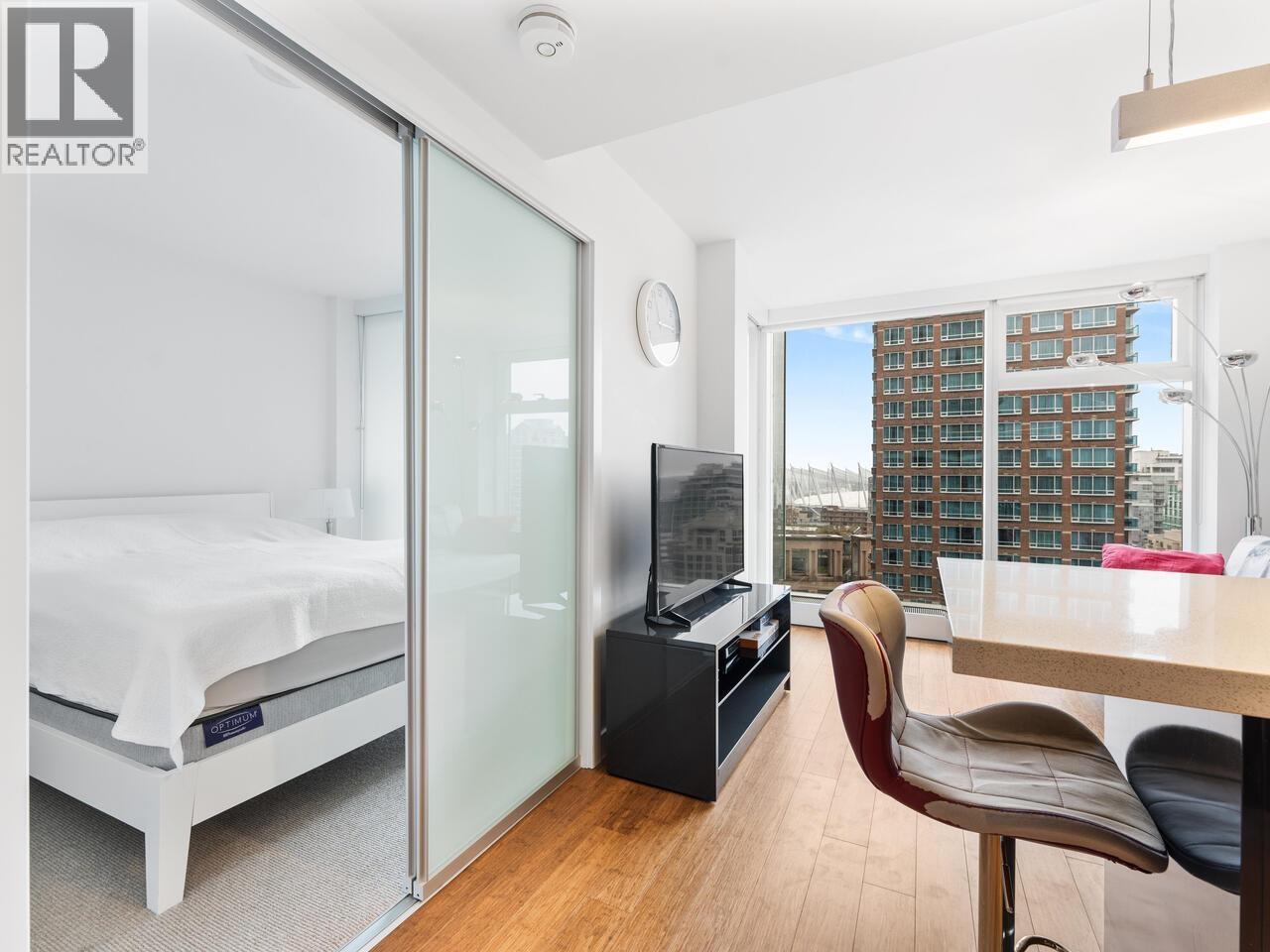 2011 777 Richards Street, Vancouver, British Columbia  V6B 0M6 - Photo 5 - R3090313