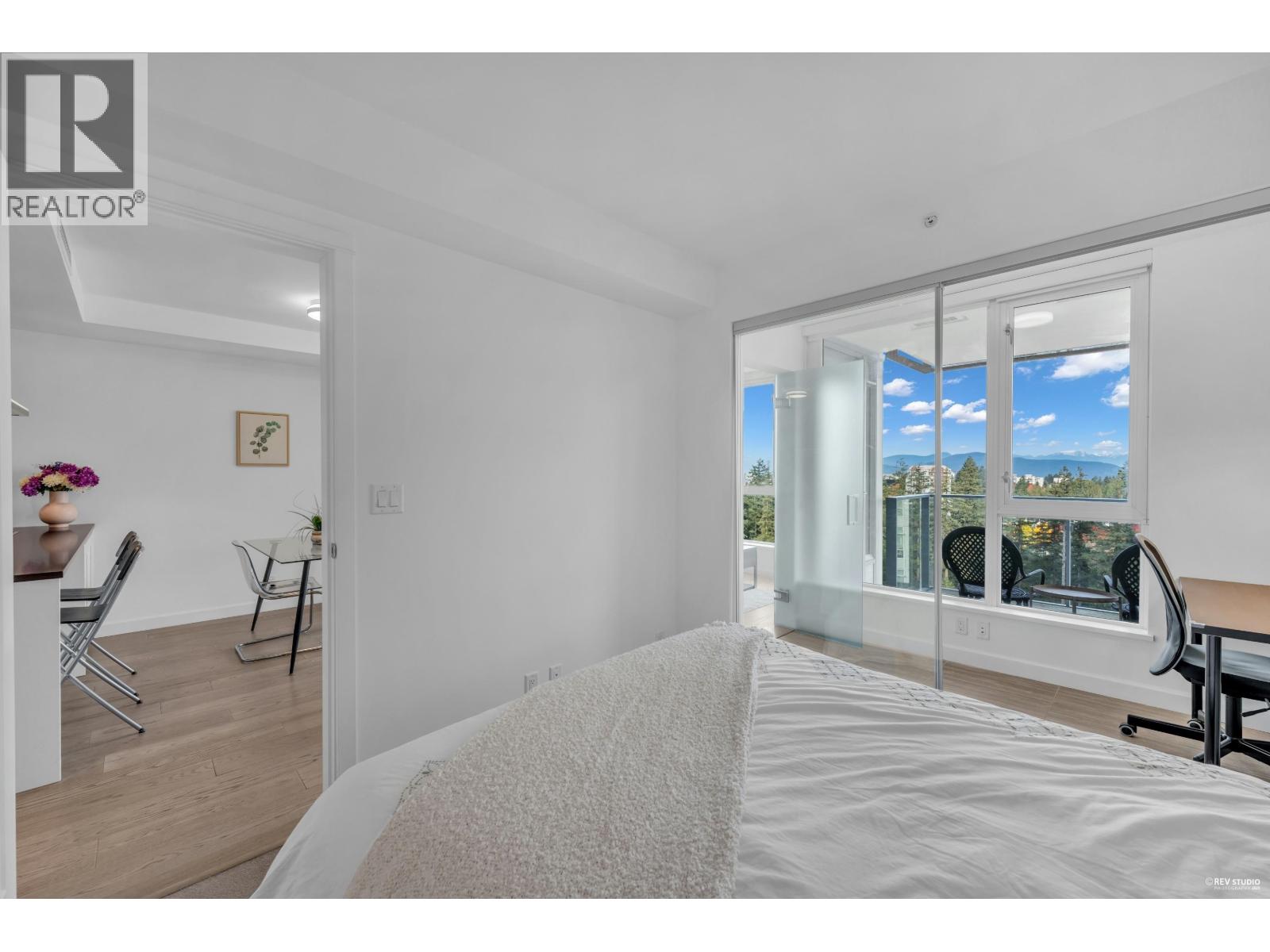 2303 3355 Binning Road, Vancouver, British Columbia  V6S 0J1 - Photo 13 - R3090327