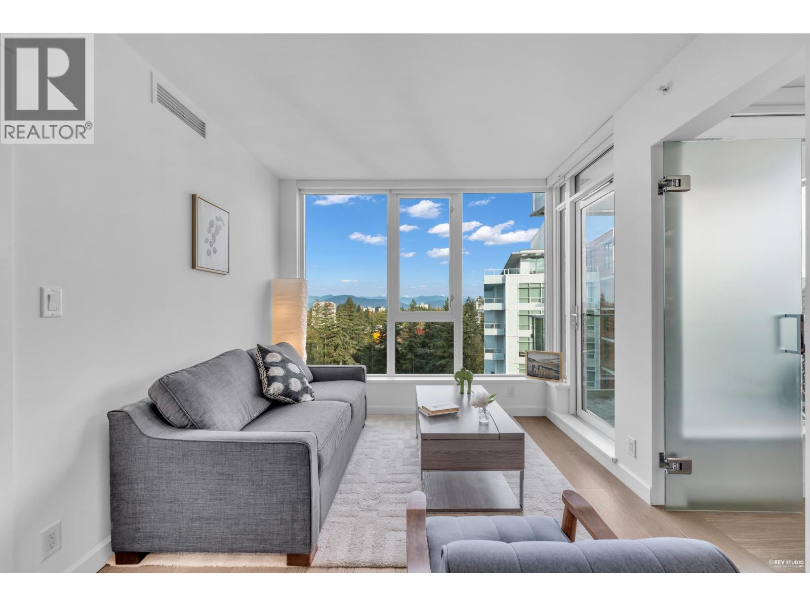 2303 3355 Binning Road, Vancouver, British Columbia  V6S 0J1 - Photo 4 - R3090327