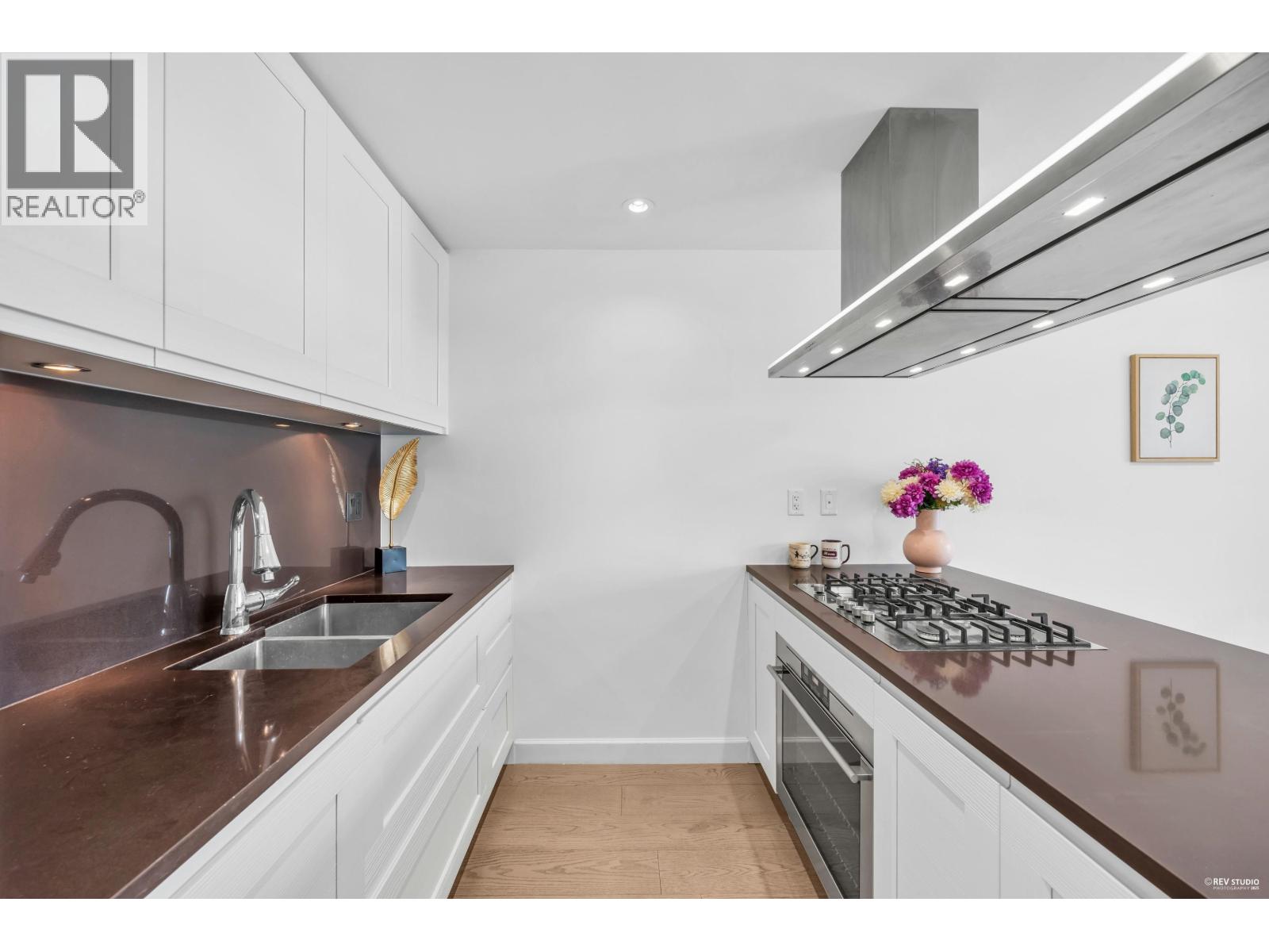 2303 3355 Binning Road, Vancouver, British Columbia  V6S 0J1 - Photo 7 - R3090327