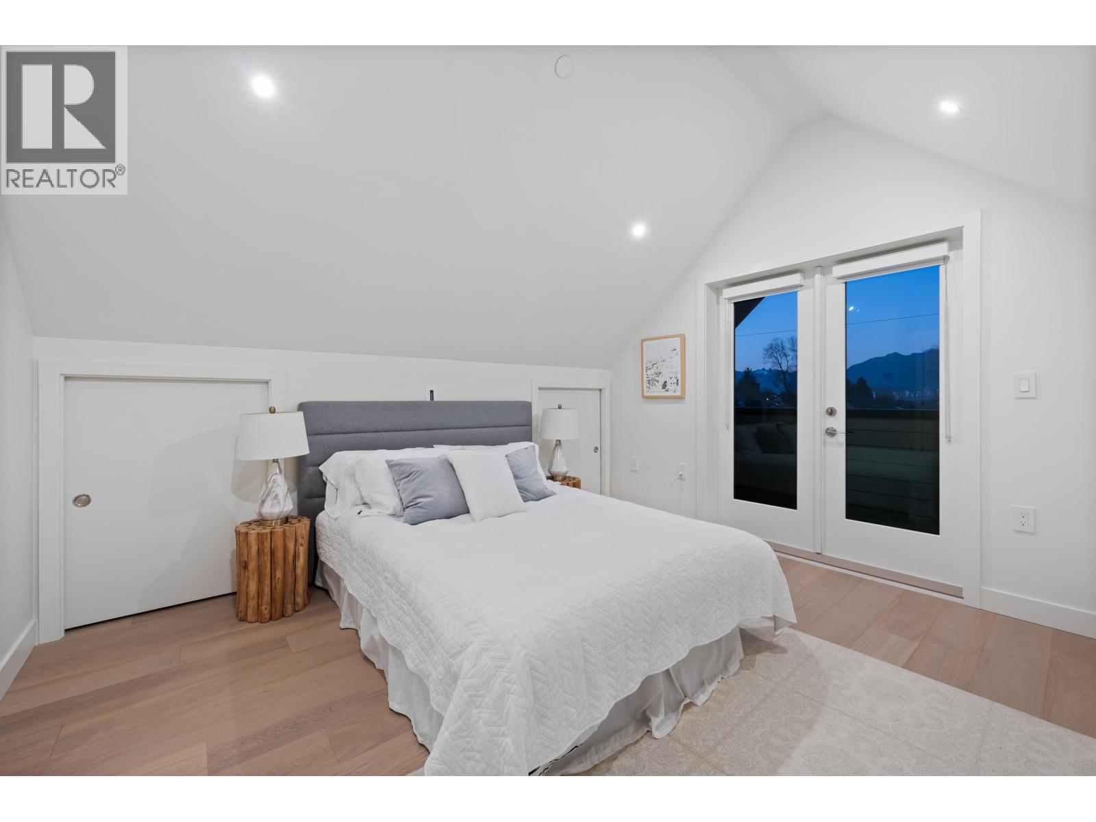 2 2253 Grant Street, Vancouver, British Columbia  V5L 2Z6 - Photo 29 - R3090332