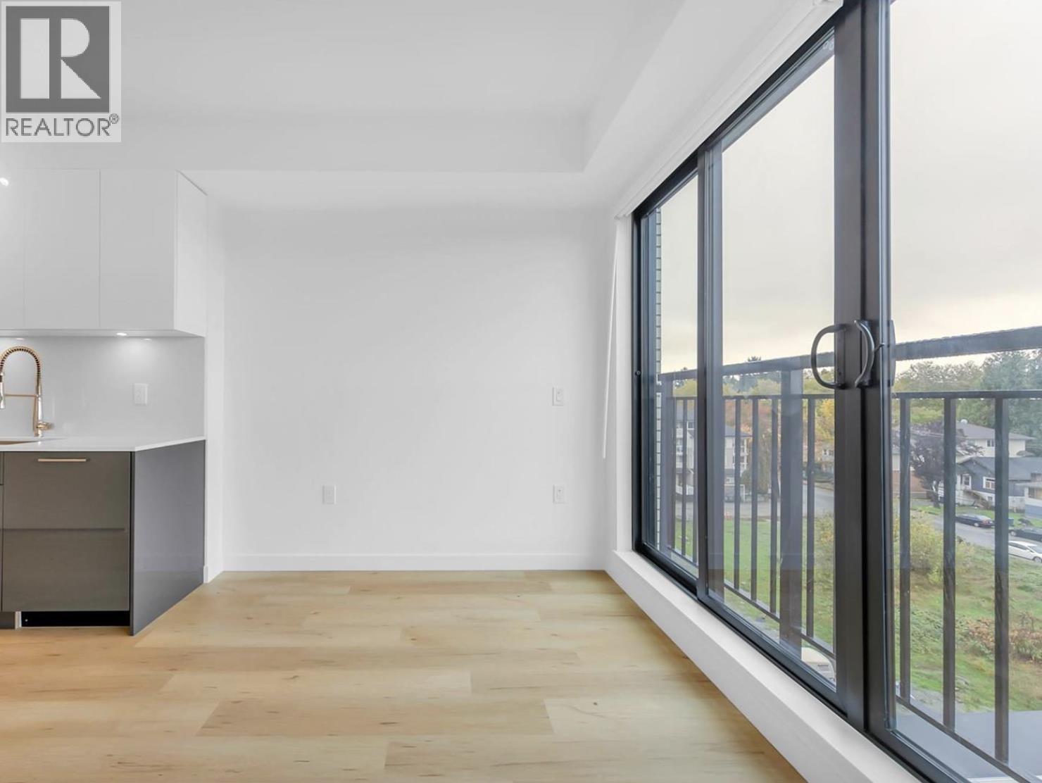 302 2446 Shaughnessy Street, Coquitlam, British Columbia  V3C 3E5 - Photo 11 - R3090335