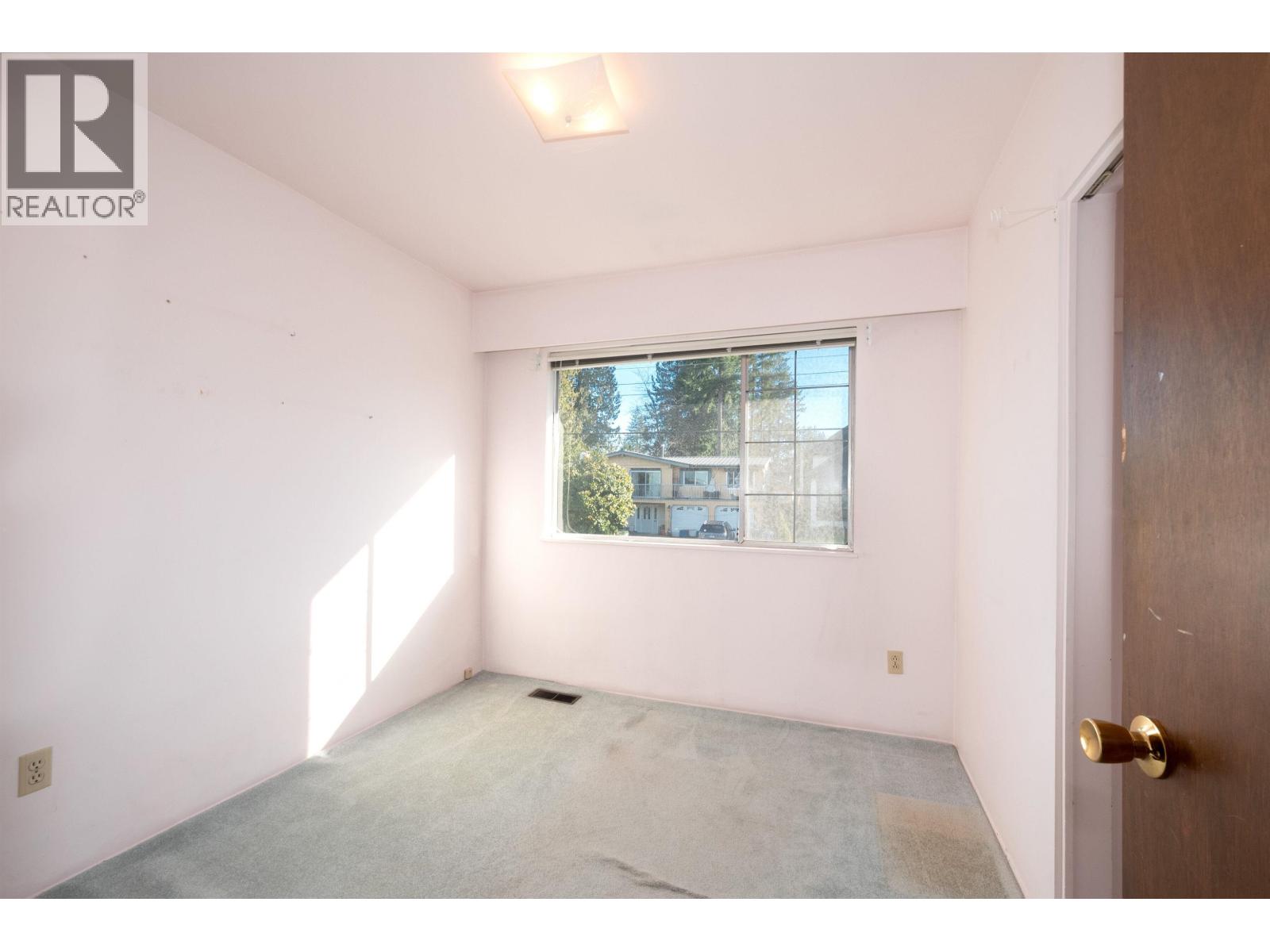 712 Macintosh Street, Coquitlam, British Columbia  V3J 4Y7 - Photo 20 - R3090305