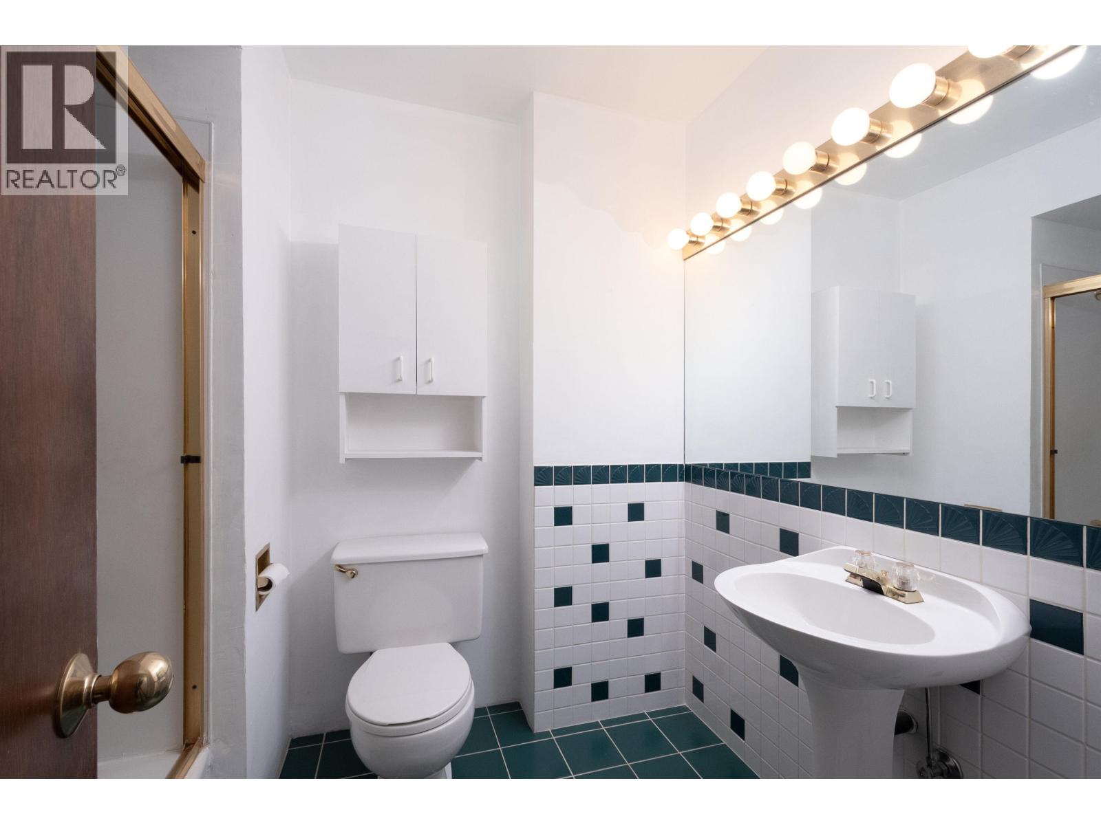 712 Macintosh Street, Coquitlam, British Columbia  V3J 4Y7 - Photo 22 - R3090305