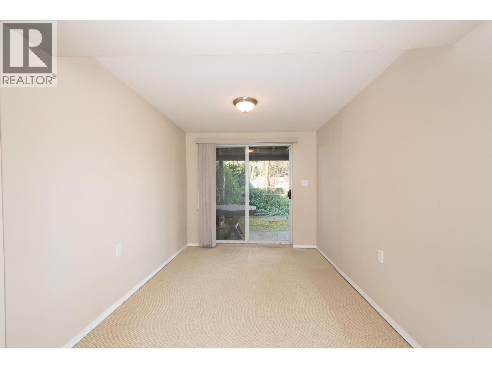 712 Macintosh Street, Coquitlam, British Columbia  V3J 4Y7 - Photo 27 - R3090305