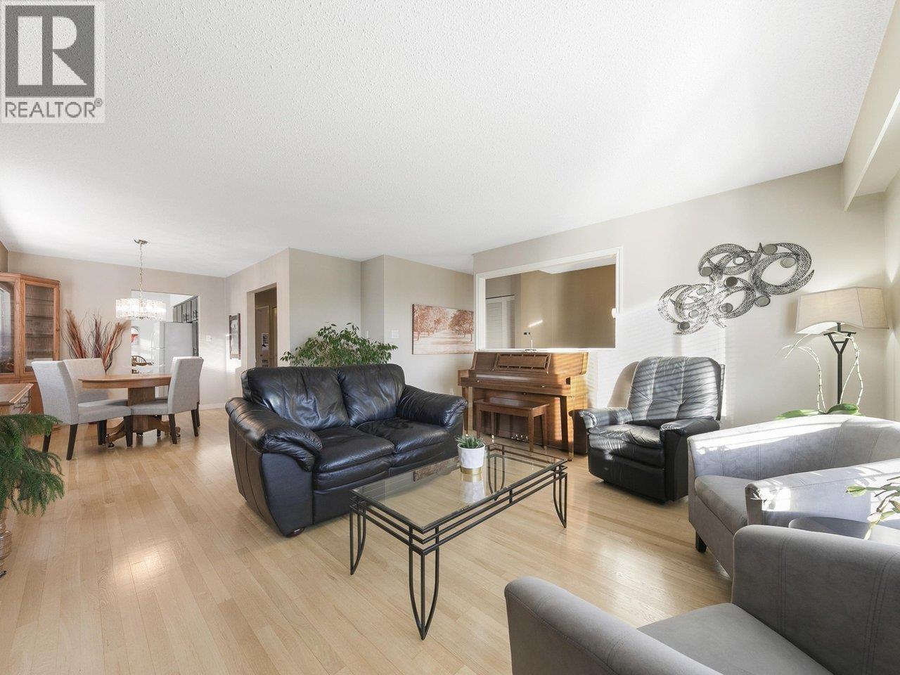 324 W 28th Street, North Vancouver, British Columbia  V7N 2J1 - Photo 10 - R3090328