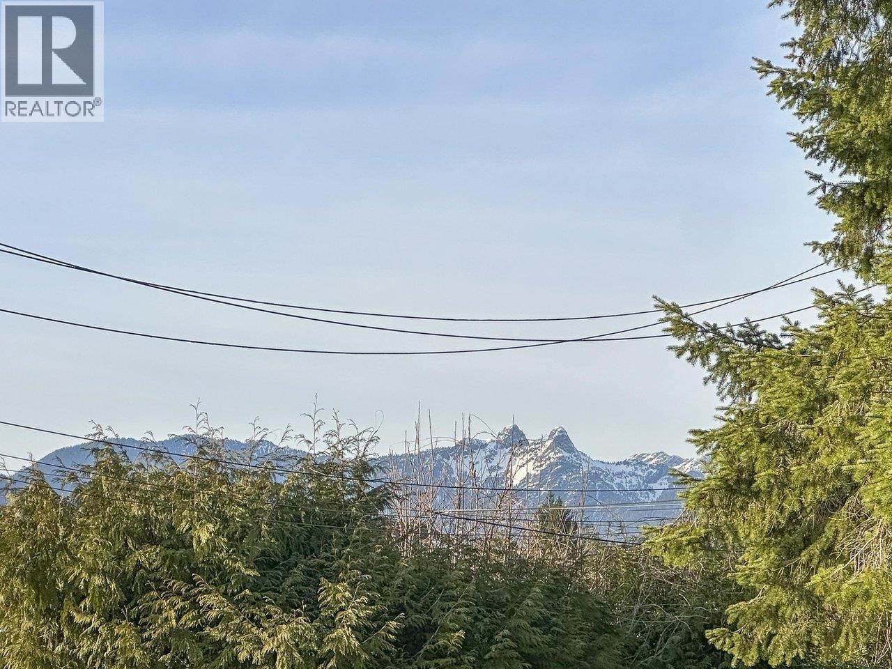 324 W 28th Street, North Vancouver, British Columbia  V7N 2J1 - Photo 18 - R3090328