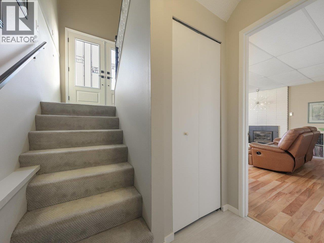 324 W 28th Street, North Vancouver, British Columbia  V7N 2J1 - Photo 28 - R3090328