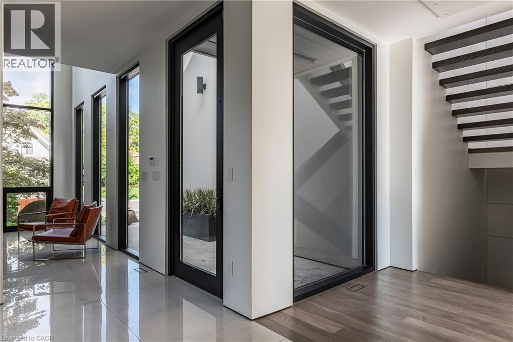 2384 Belyea Street, Oakville, Ontario  L6L 1N9 - Photo 5 - 40774935