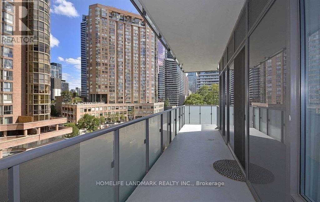 402 - 1080 Bay Street, Toronto, Ontario  M5S 0A5 - Photo 11 - C12794184