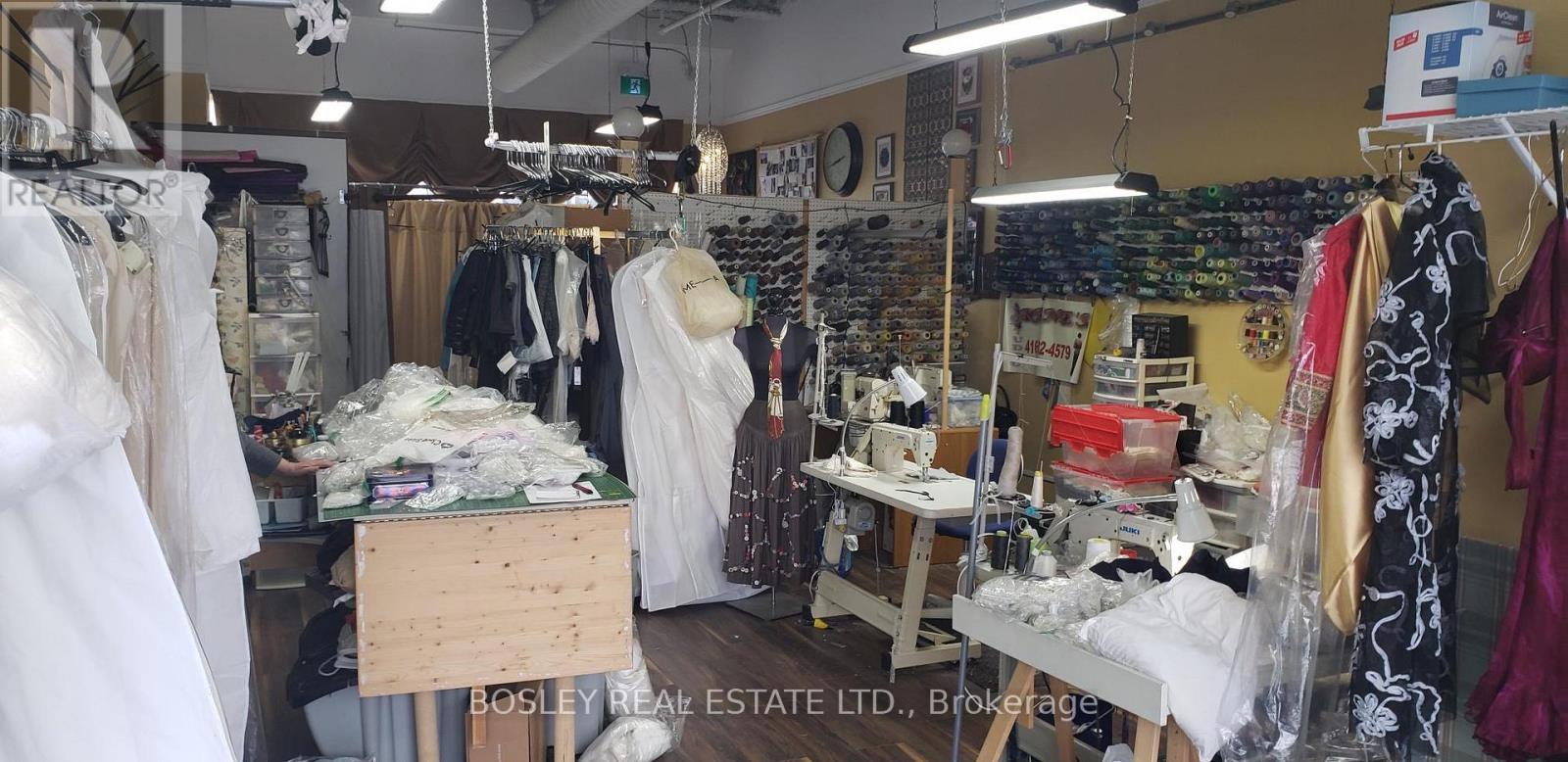 3 - 201 Wicksteed Avenue, Toronto, Ontario  M4G 0B1 - Photo 7 - C12794290