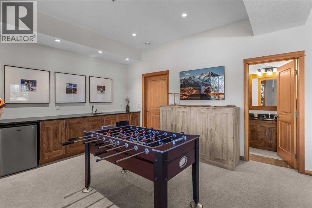 101, 2100d Stewart Creek Drive, Canmore, Alberta  T1W 0N3 - Photo 10 - A2285805