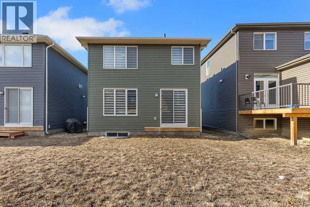 260 Lucas Way Nw, Calgary, Alberta  T3P 0R5 - Photo 36 - A2286813