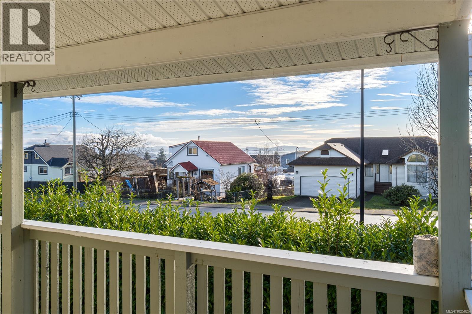 420 Roberts St, Ladysmith, British Columbia  V9G 1A6 - Photo 4 - 1025826