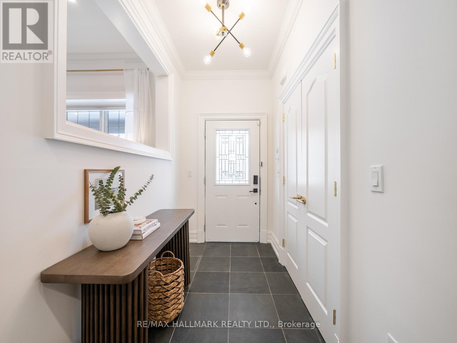 17 Woodland Park Road, Toronto, Ontario  M1N 2X5 - Photo 3 - E12794188