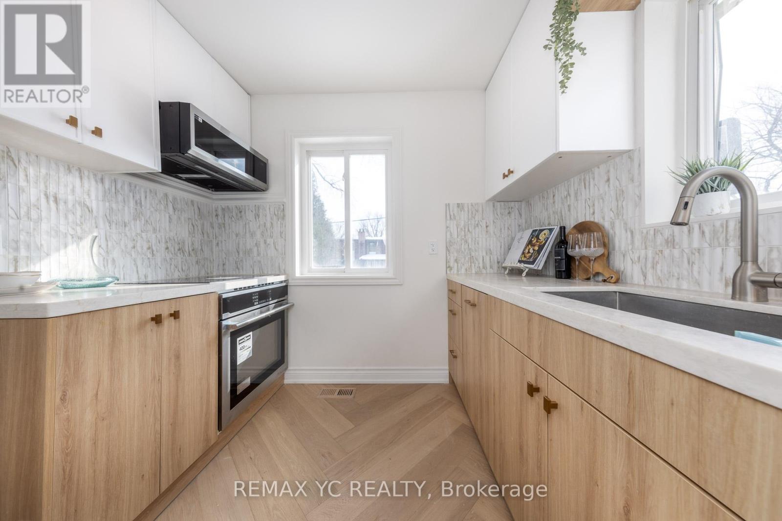 87 Woodfern Drive, Toronto, Ontario  M1K 2L4 - Photo 10 - E12794196