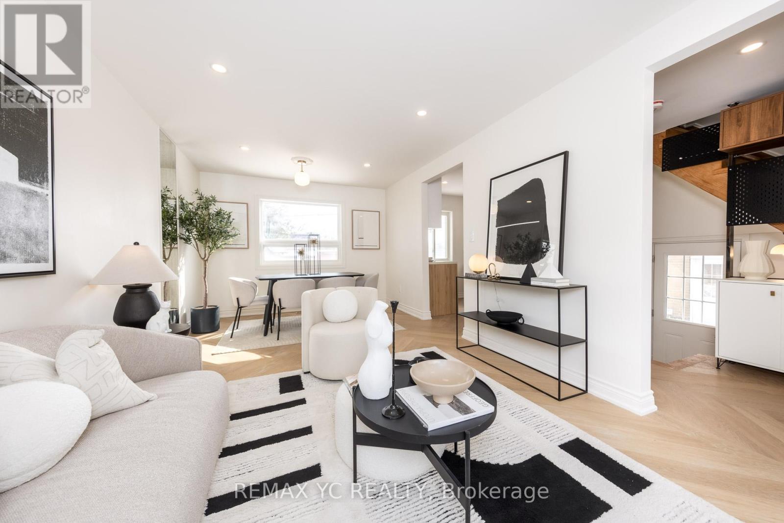 87 Woodfern Drive, Toronto, Ontario  M1K 2L4 - Photo 5 - E12794196