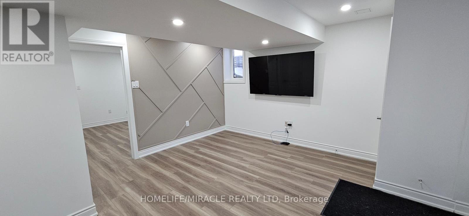 Bsmt - 1183 Ravenscroft Road, Ajax, Ontario  L1T 4R8 - Photo 2 - E12794248