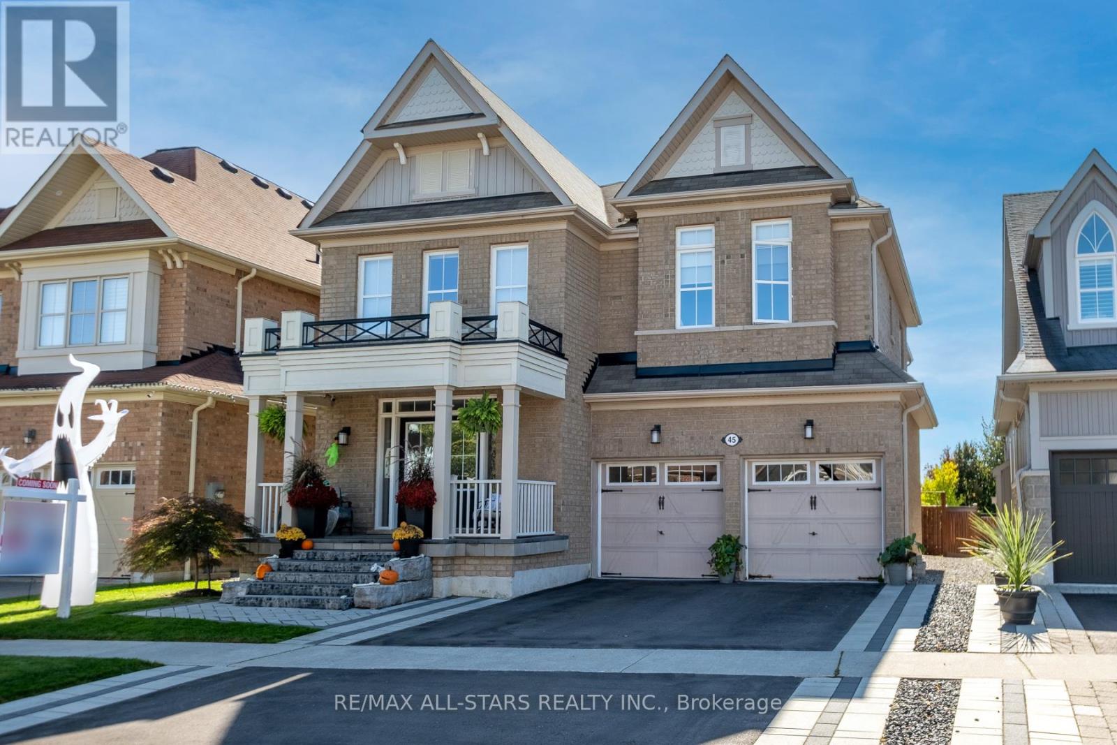 45 Jarrow Crescent, Whitby, Ontario  L1M 0H2 - Photo 2 - E12794262