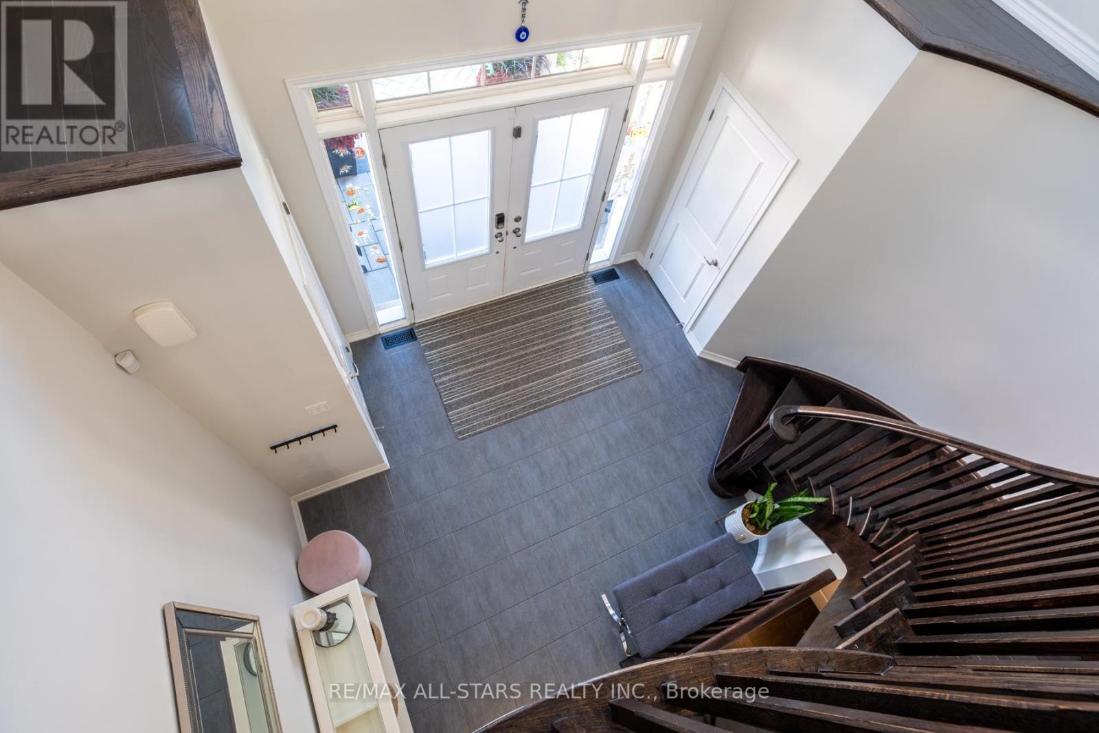 45 Jarrow Crescent, Whitby, Ontario  L1M 0H2 - Photo 23 - E12794262