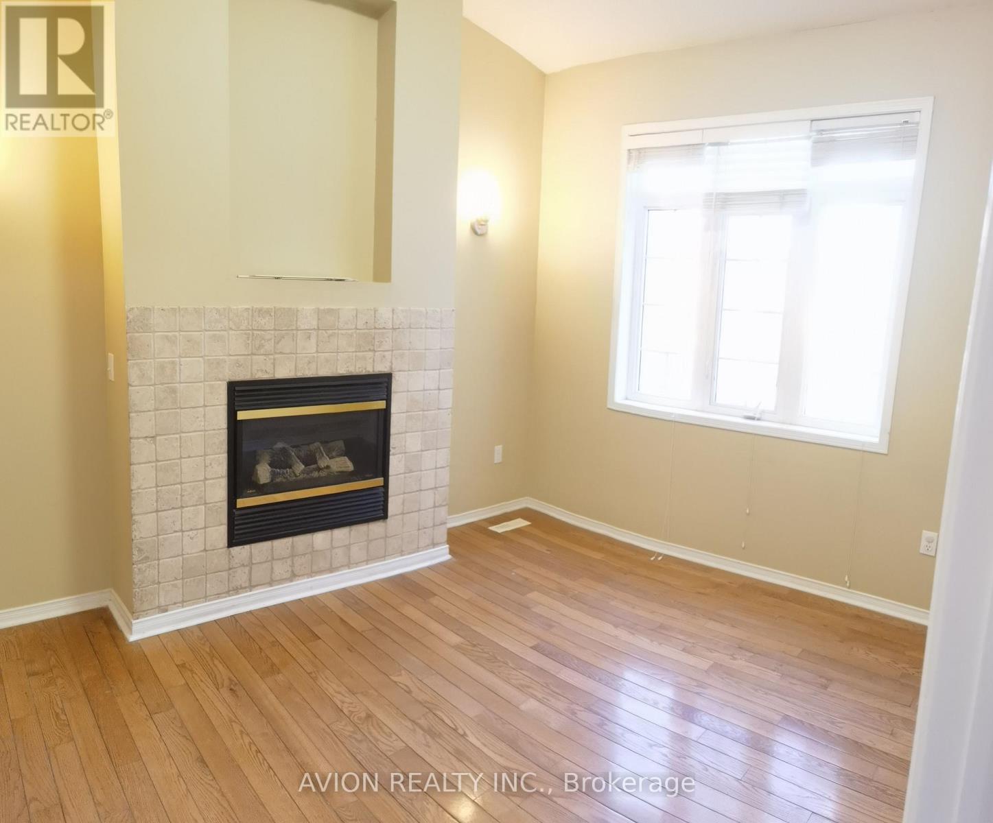 Main Floor - 428 Bur Oak Avenue, Markham, Ontario  L6C 2S1 - Photo 4 - N12794256