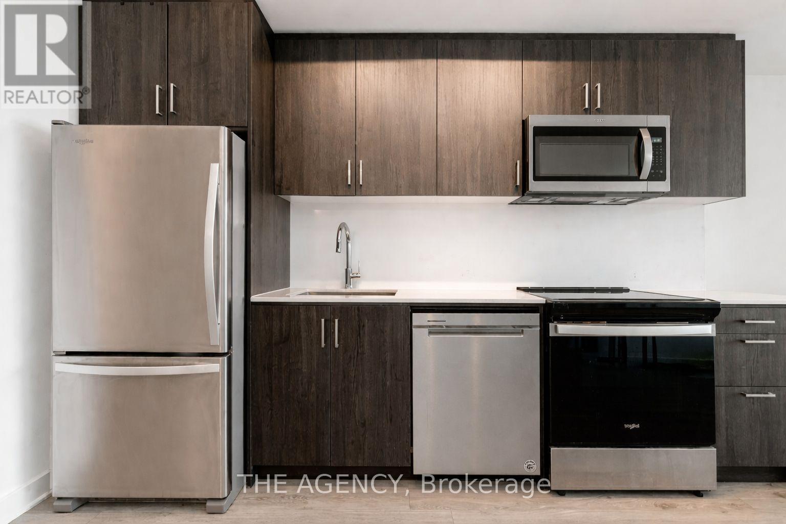 327 - 681 Yonge Street, Barrie, Ontario  L4N 4E8 - Photo 7 - S12794240